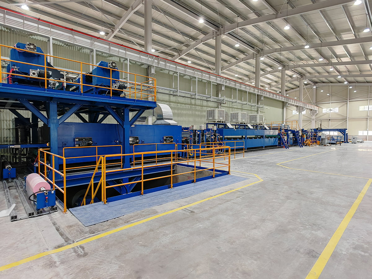 PE Foaming and Steel Compoiste Line